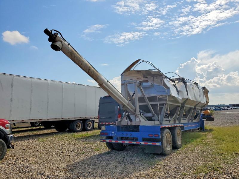 2018 Behnke DDT24RD-38 Fertilizer Delivery Trailer