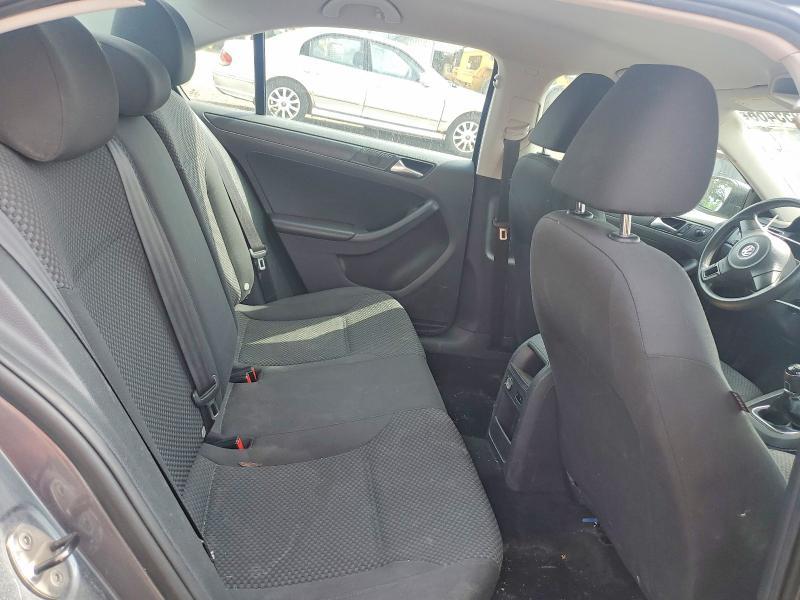 2013 Volkswagen Jetta Base