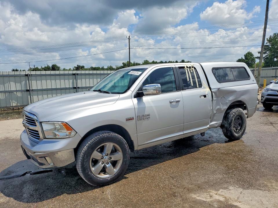 2016 Dodge Ram 1500 slt