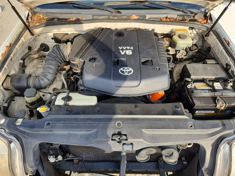 2004 Toyota 4runner SR5