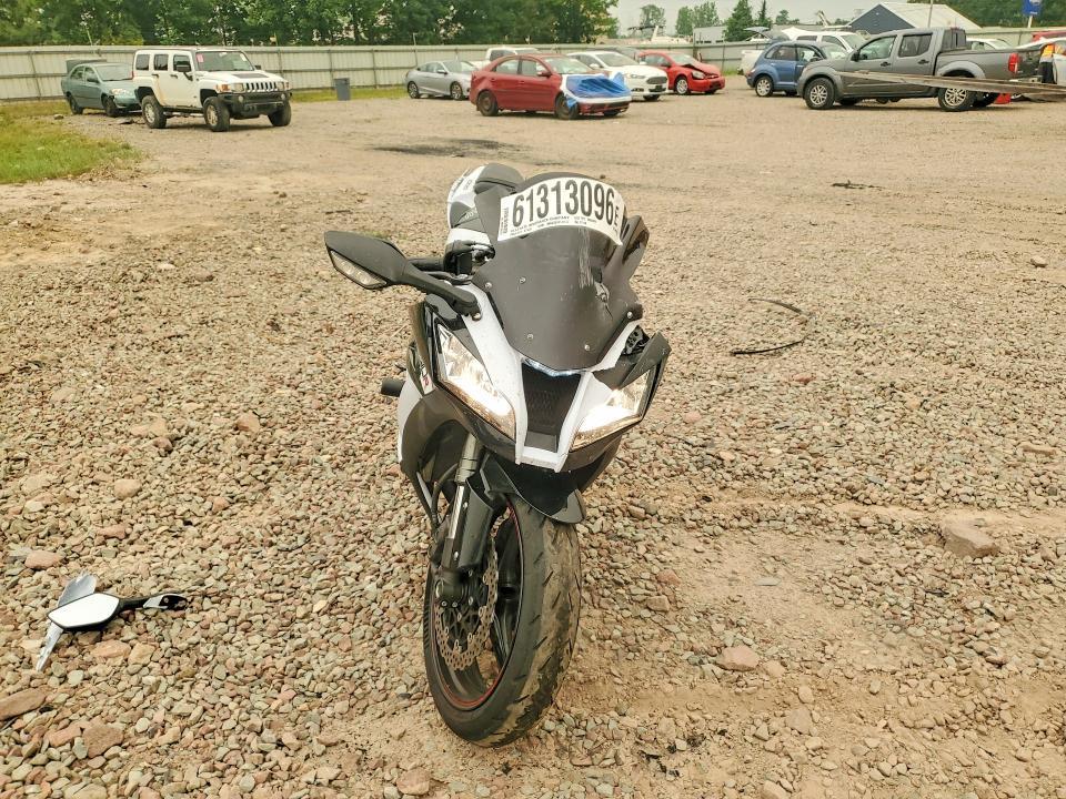2013 Kawasaki ZX1000 J