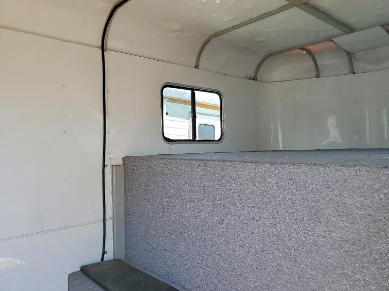 1999 Other 2002 Merhow Horse Trailer