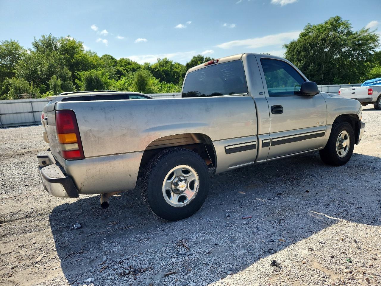 2002 Chevrolet Silverado C1500