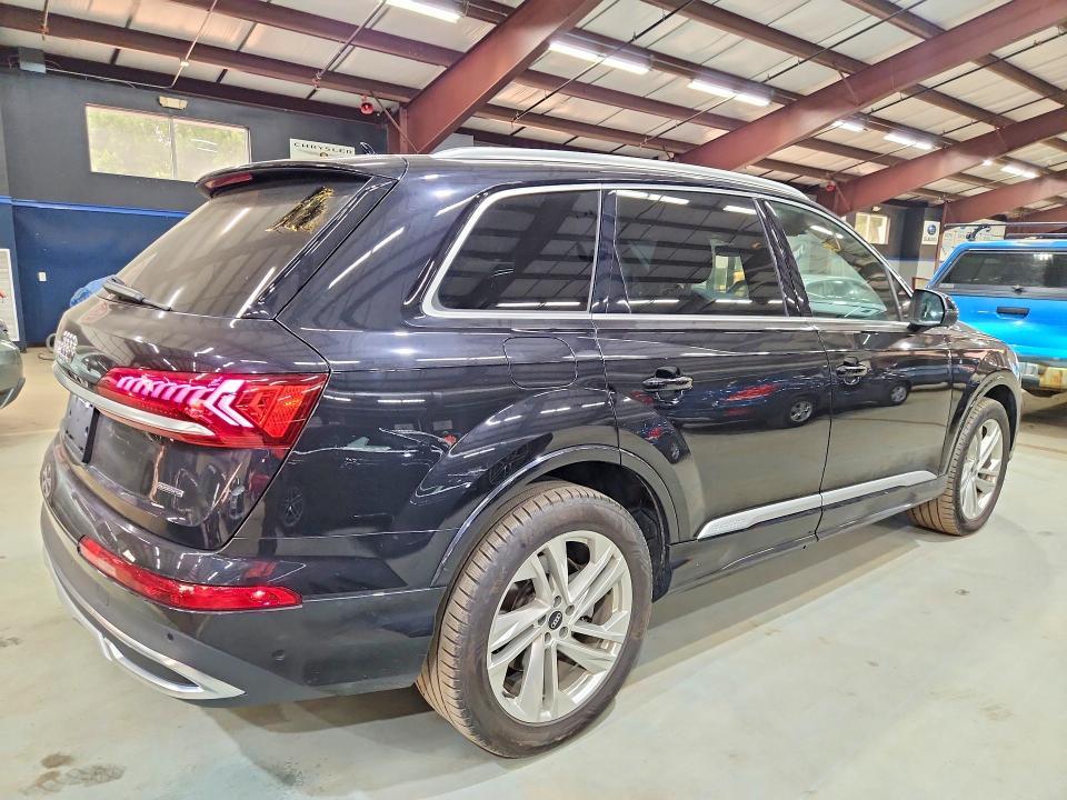 2021 Audi Q7 Premium