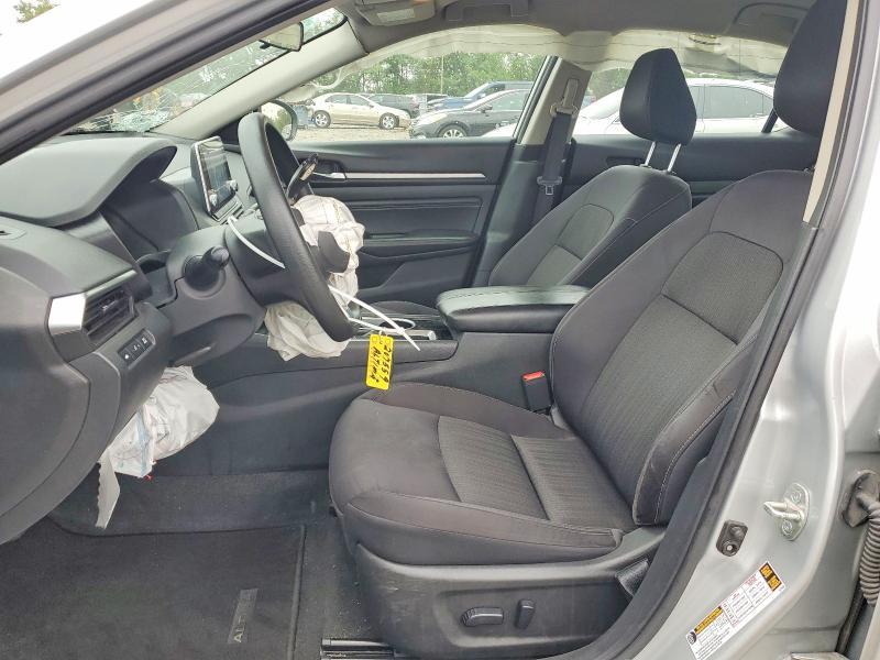 2021 Nissan Altima sv