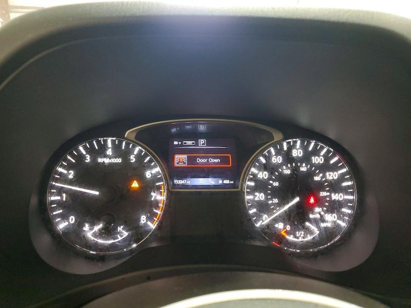 2019 Nissan Pathfinder sv