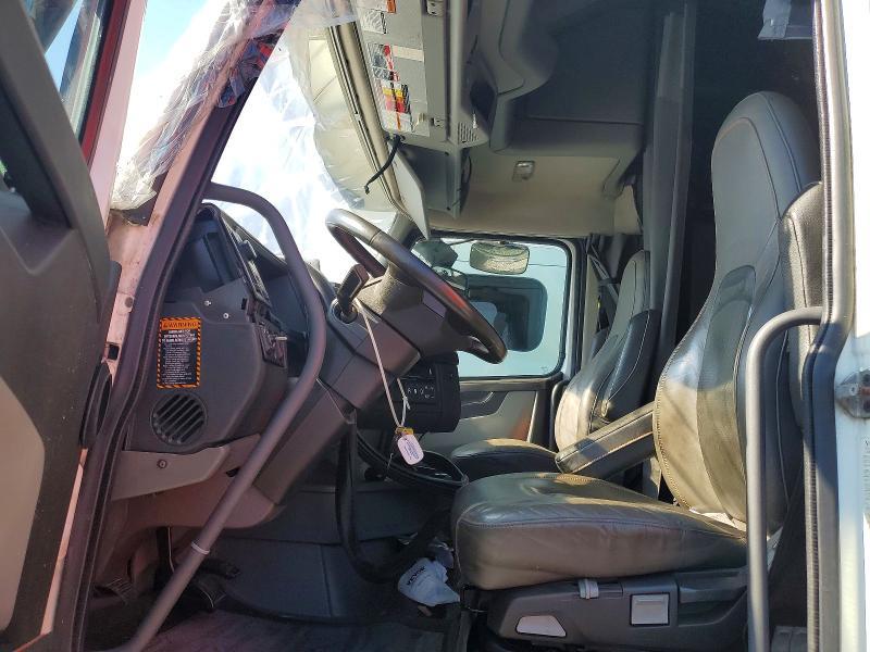 2019 Volvo VNL Semi Truck
