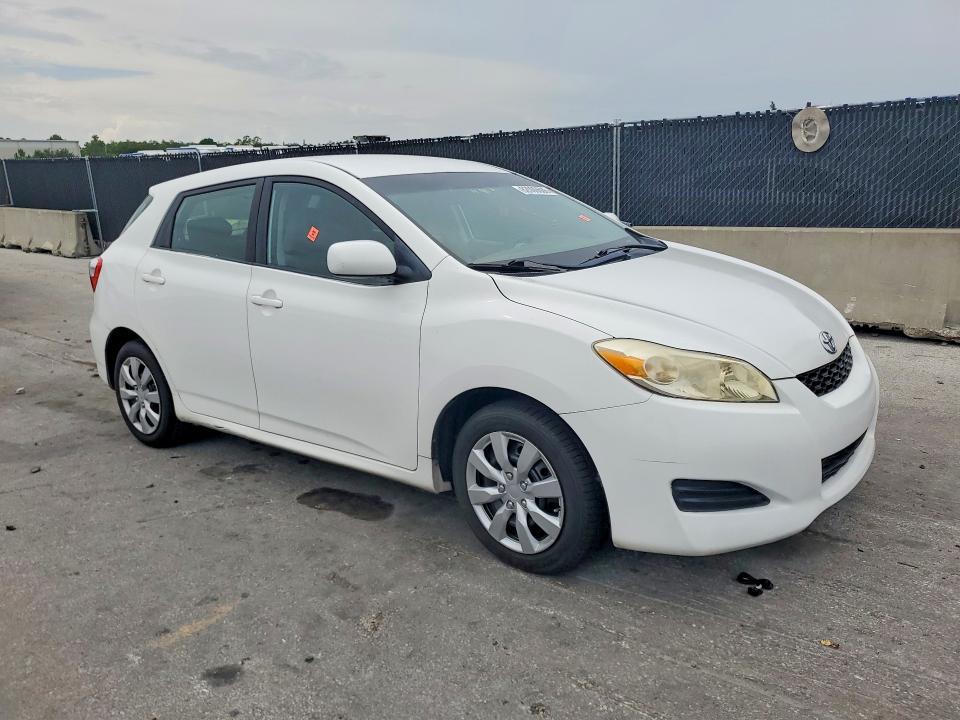 2009 Toyota Matrix Base