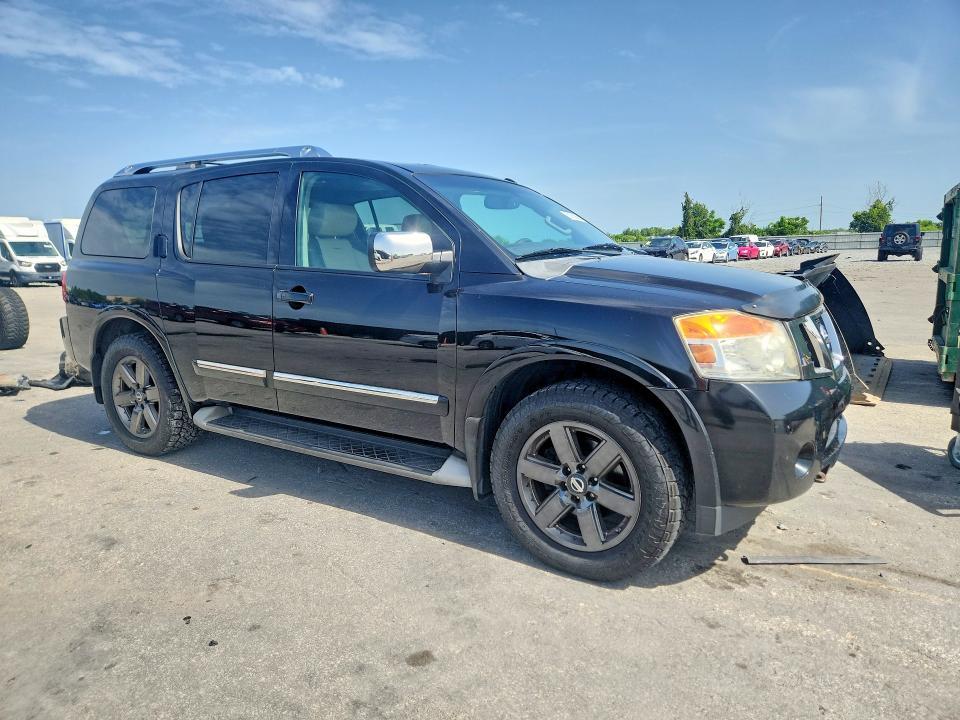 2013 Nissan Armada sv