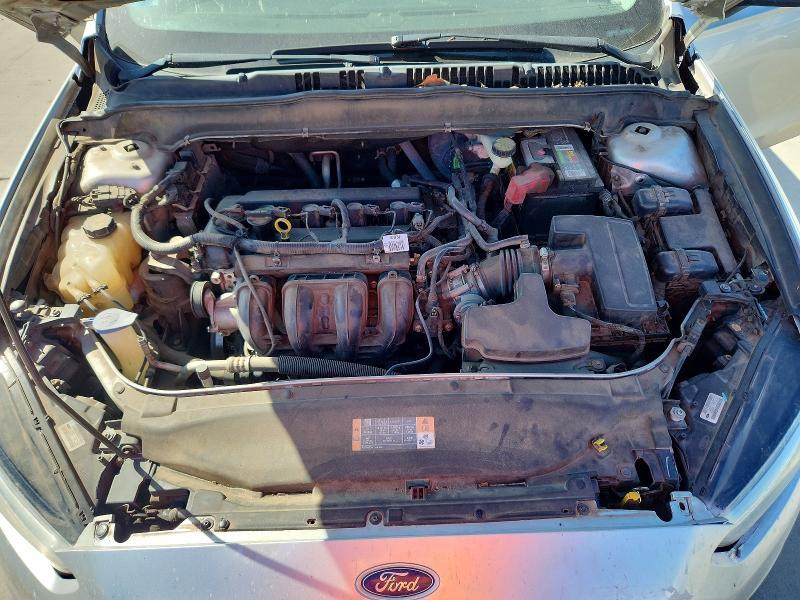 2013 Ford Fusion s