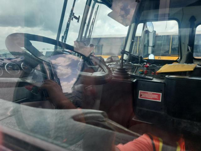 2013 Autocar Xpeditor Refuse Truck
