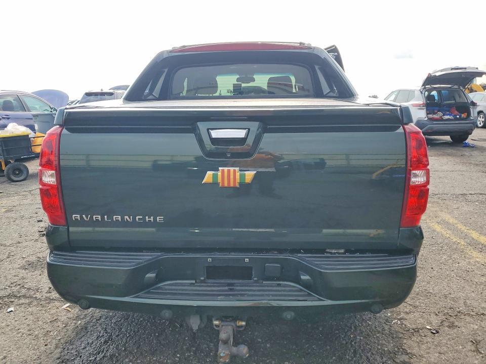 2013 Chevrolet Avalanche LTZ