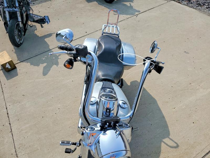 2012 Harley-Davidson FLD Switchback