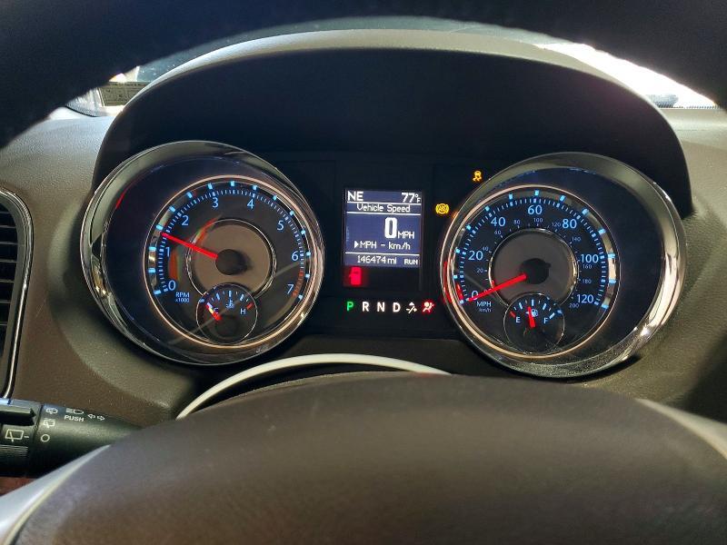 2014 Chrysler Town & Country Touring
