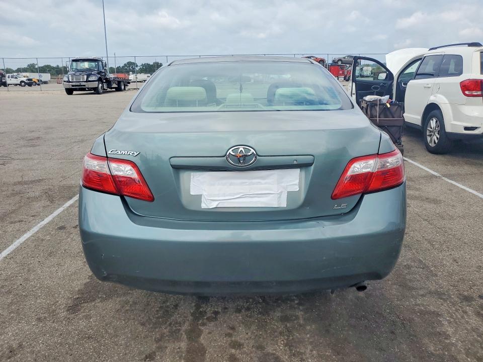 2007 Toyota Camry le