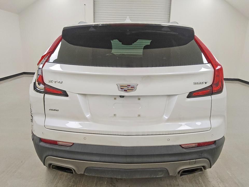 2020 Cadillac XT4 Premium Luxury