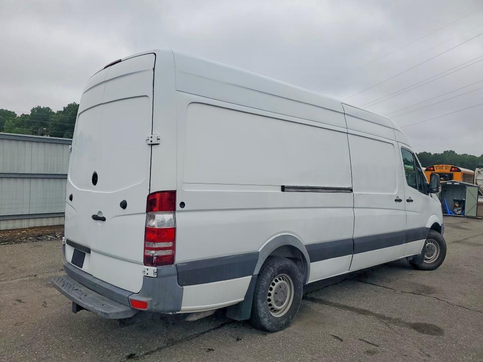 2015 Freightliner Sprinter 2500 Delivery Van