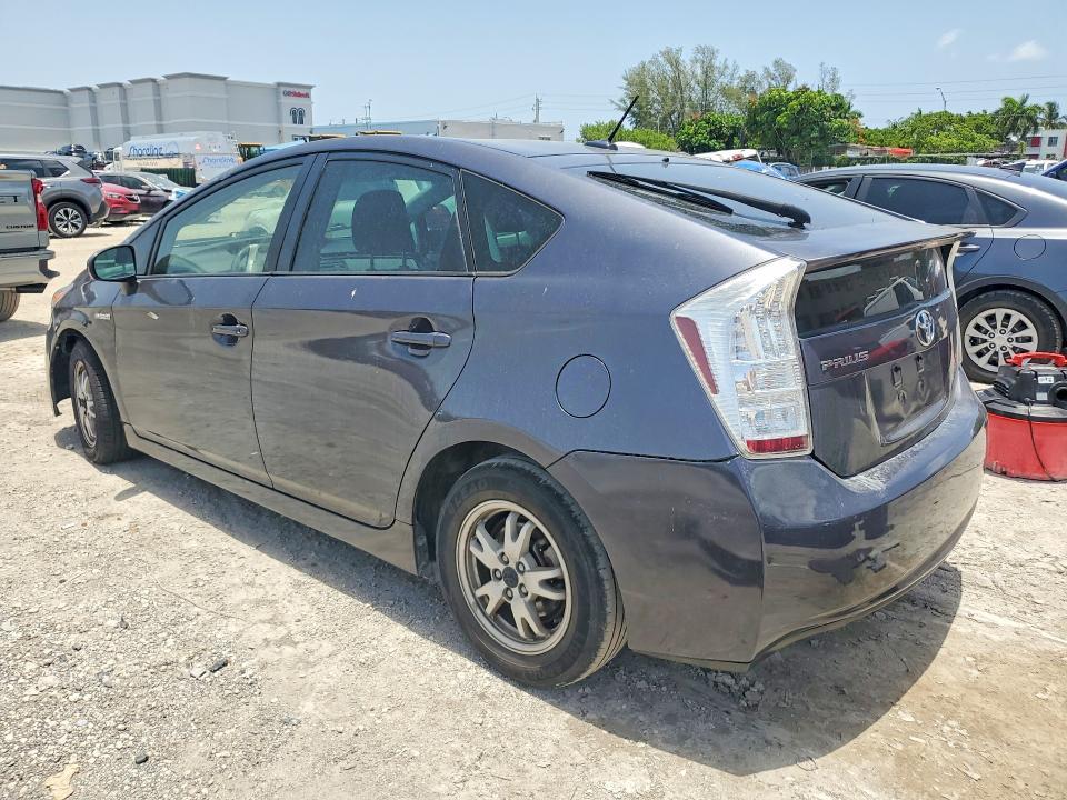 2010 Toyota Prius ii