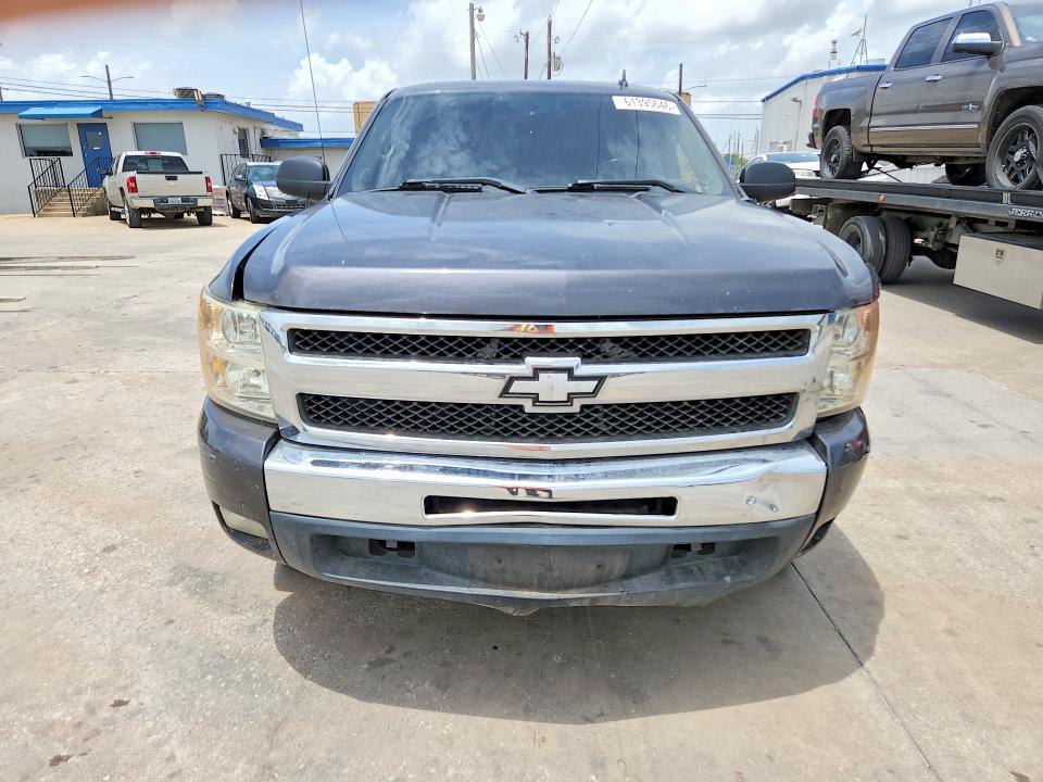 2011 Chevrolet Silverado C1500 lt