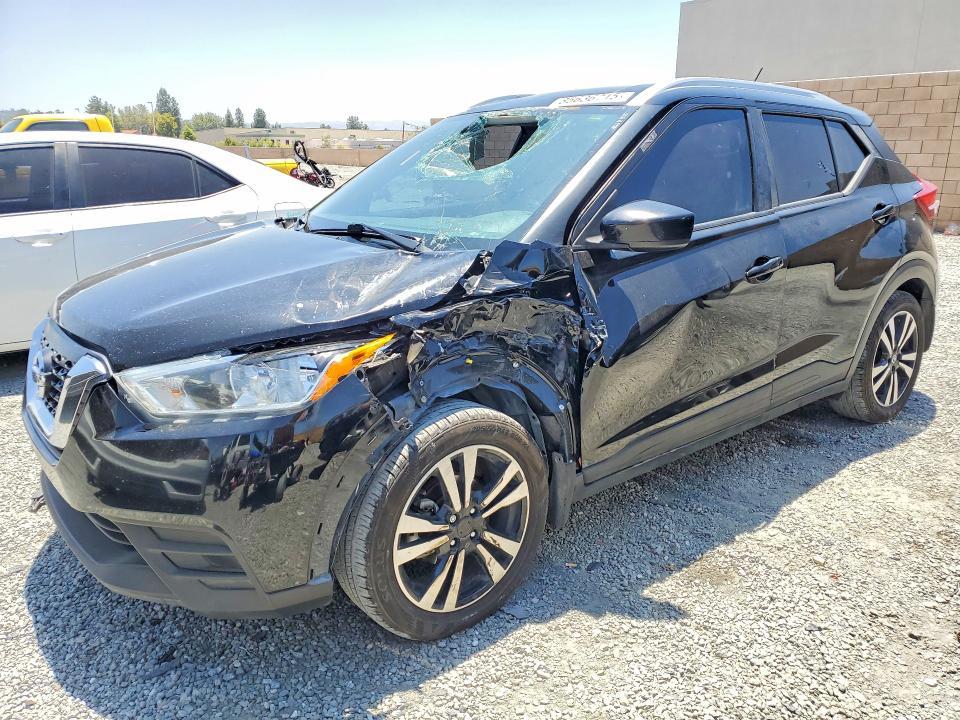 2019 Nissan Kicks sv