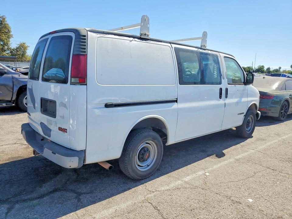2002 GMC Savana G2500