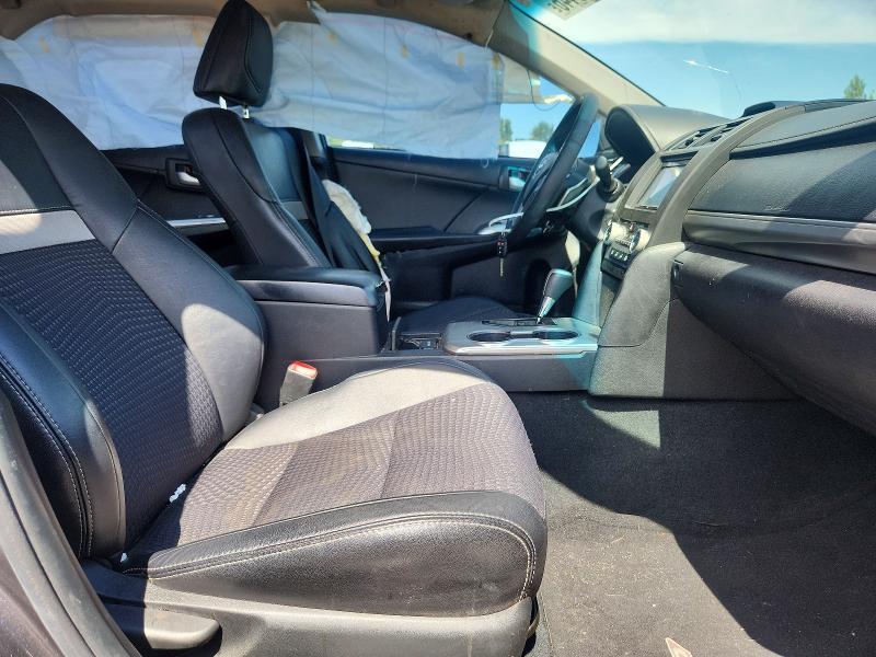 2014 Toyota Camry se