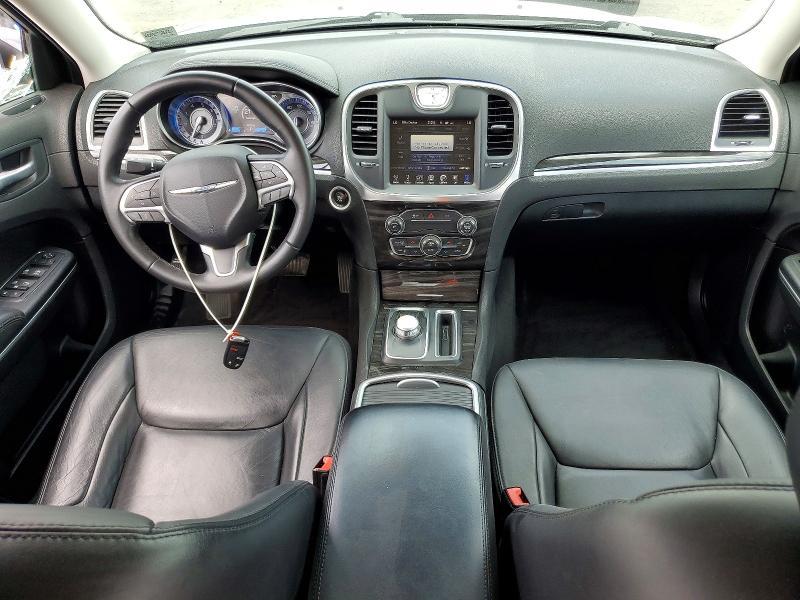2015 Chrysler 300 Limited