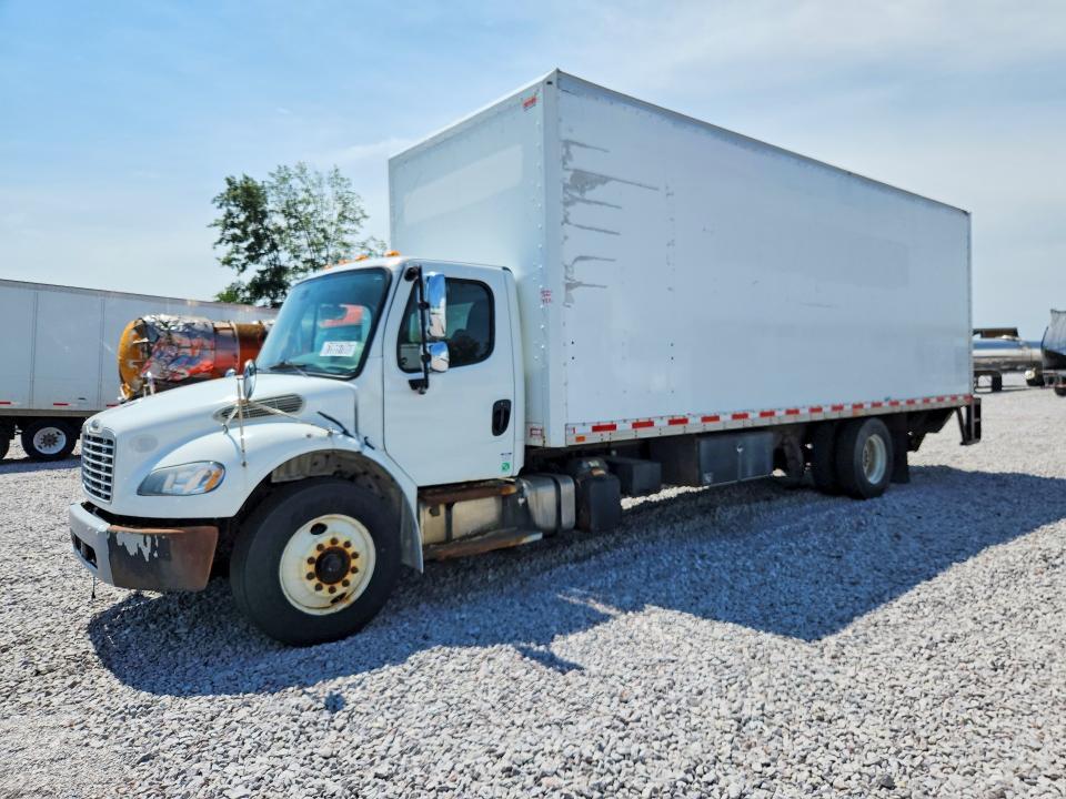 2019 Freightliner Business Class M2 BOX Truck