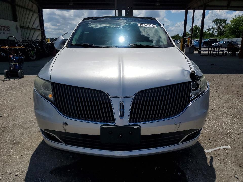 2013 Lincoln MKT