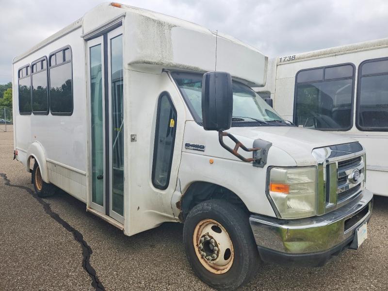 2016 Ford Ecii E450-Shuttle Bus
