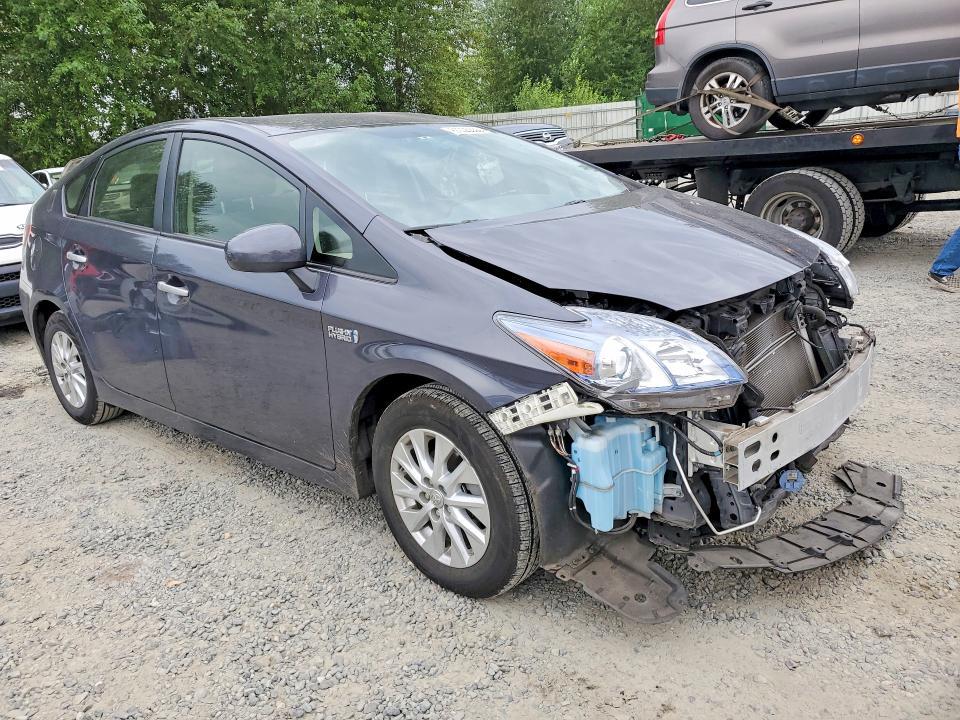 2015 Toyota Prius Plug-in Hybrid Base