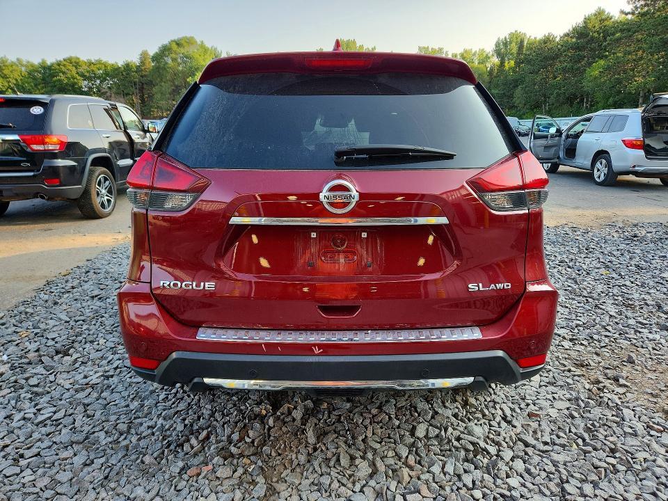 2020 Nissan Rogue sl