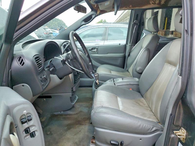 2004 Chrysler Town & Country Touring