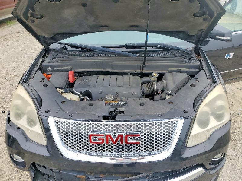 2011 GMC Acadia Denali