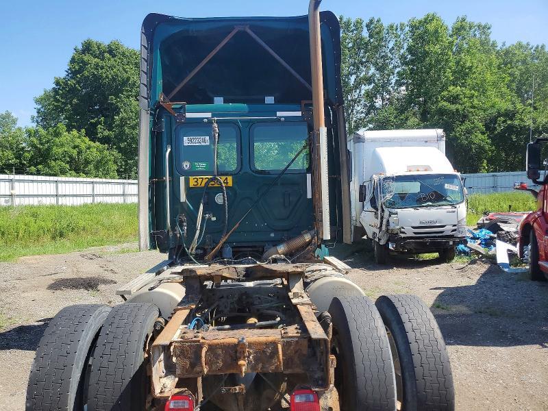 2018 Freightliner Cascadia 113 Semi Truck
