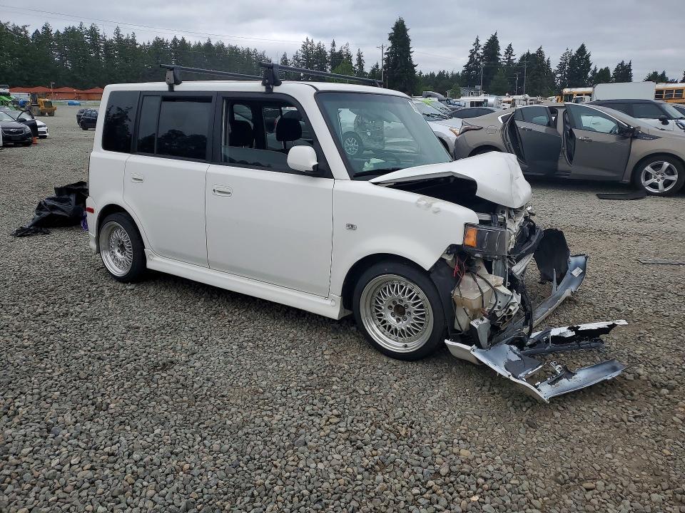 2005 Scion XB