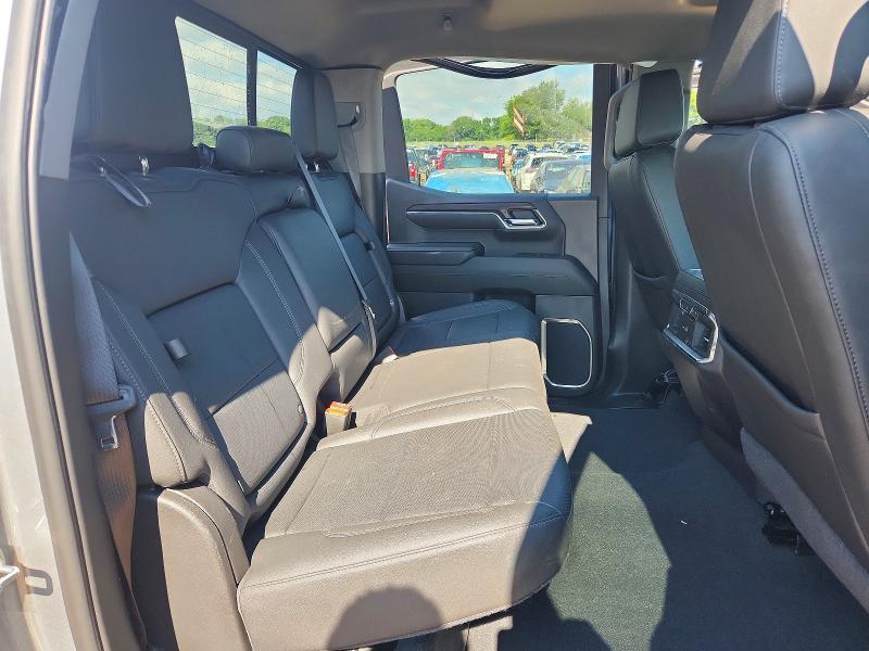 2024 GMC Sierra K1500 SLT