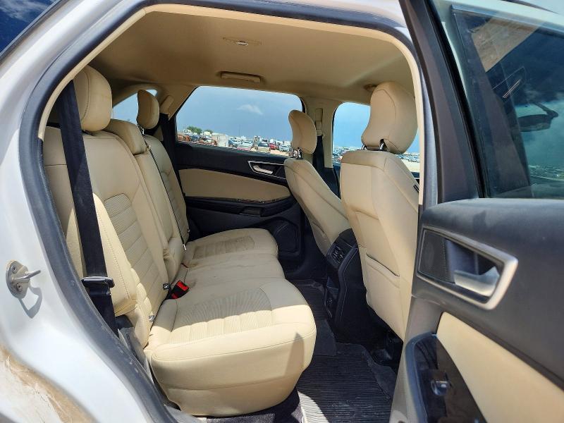 2017 Ford Edge sel