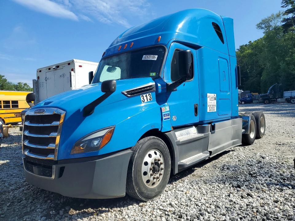 2019 Freightliner Cascadia 126