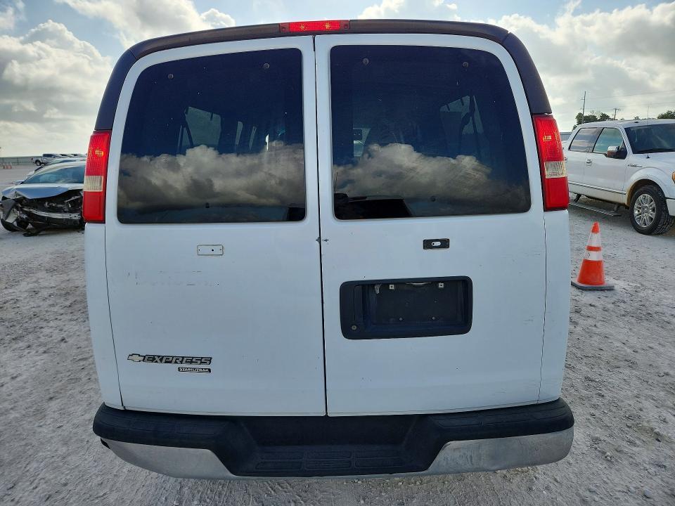 2014 Chevrolet Express G3500 LT