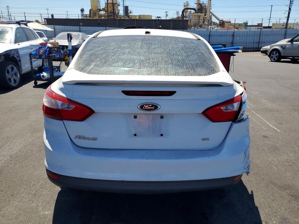2014 Ford Focus se