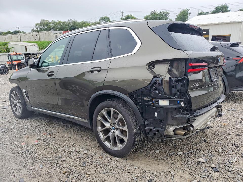 2025 BMW X5 Xdrive40i