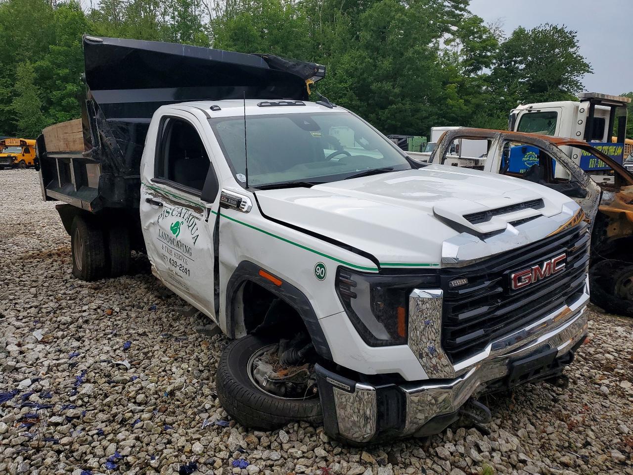 2024 GMC Sierra K3500 Dump Truck
