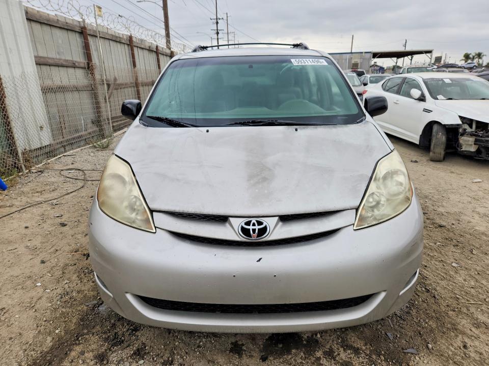 2006 Toyota Sienna