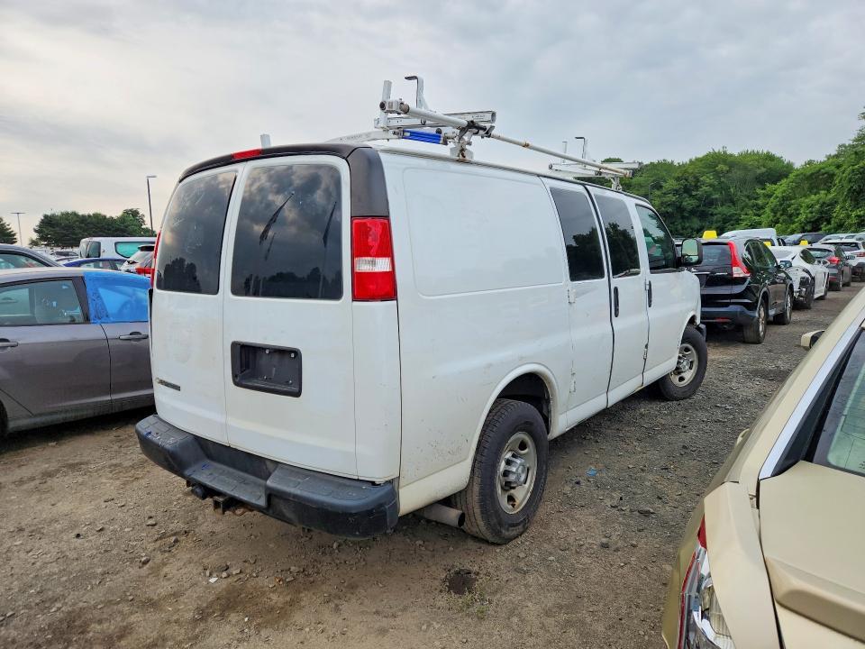 2017 Chevrolet Express G2500