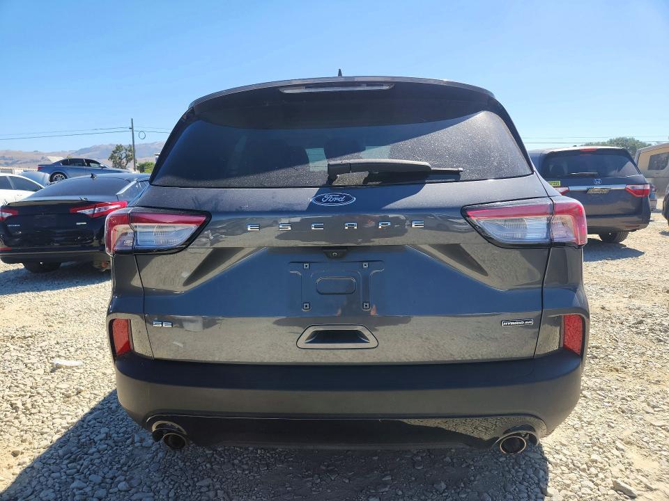 2021 Ford Escape se