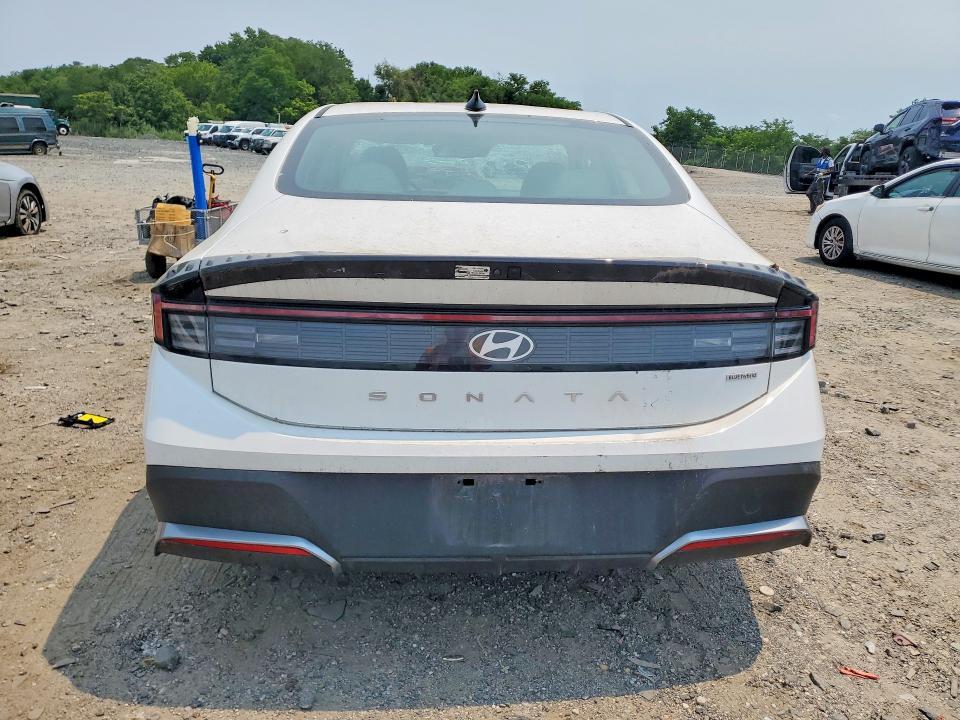 2026 Hyundai Sonata Hybrid Blue