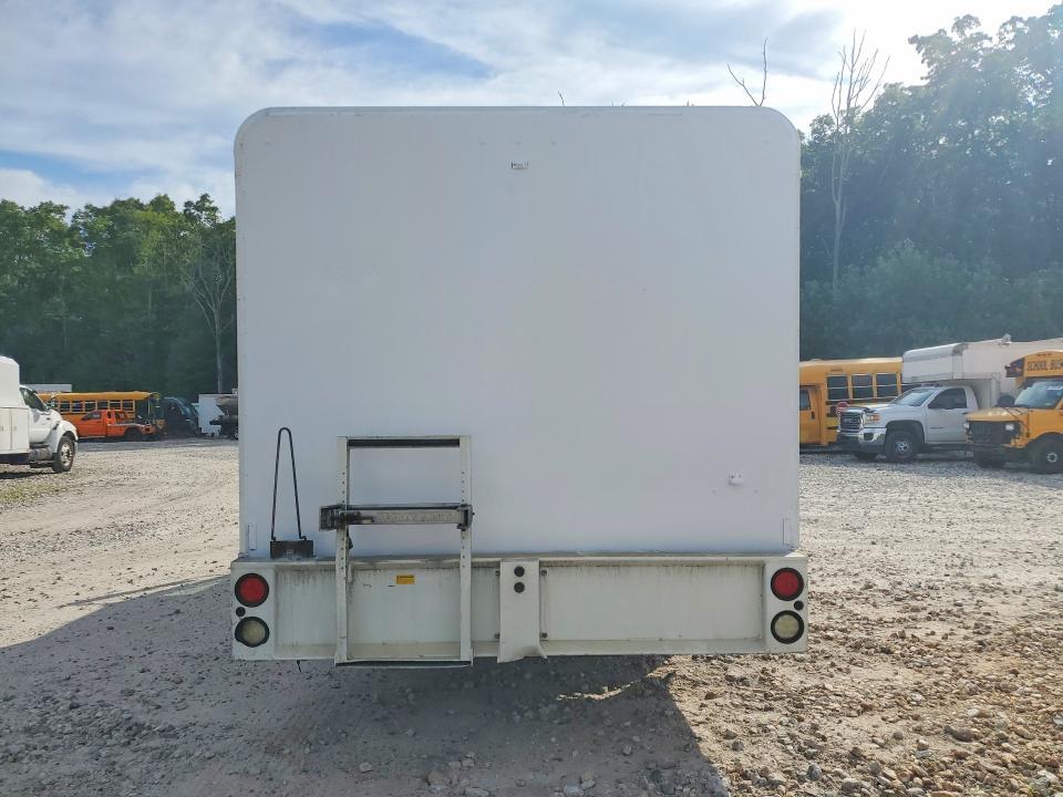 2018 Freightliner Business Class M2 BOX Truck