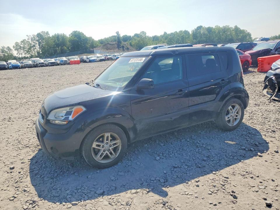2011 KIA Soul +