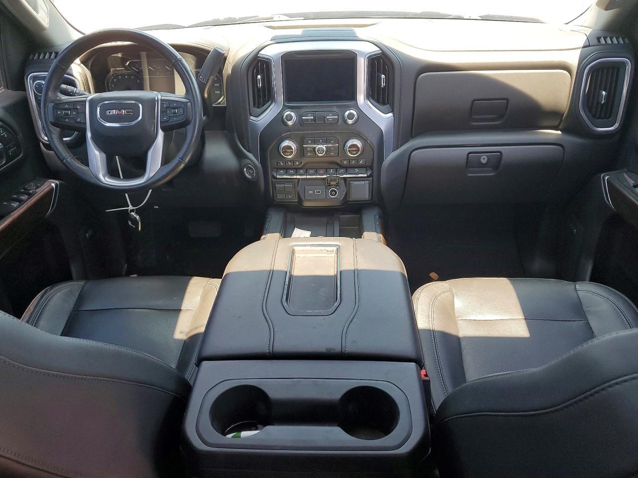2019 GMC Sierra K1500 SLT
